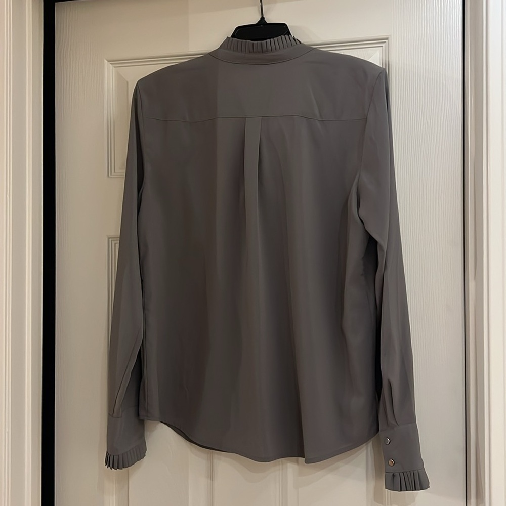 Calvin Klein top - Picture 6 of 8